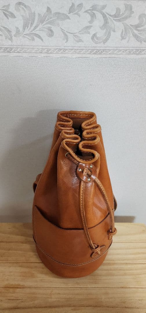 HERTZ　ソフトレザーのボンサック