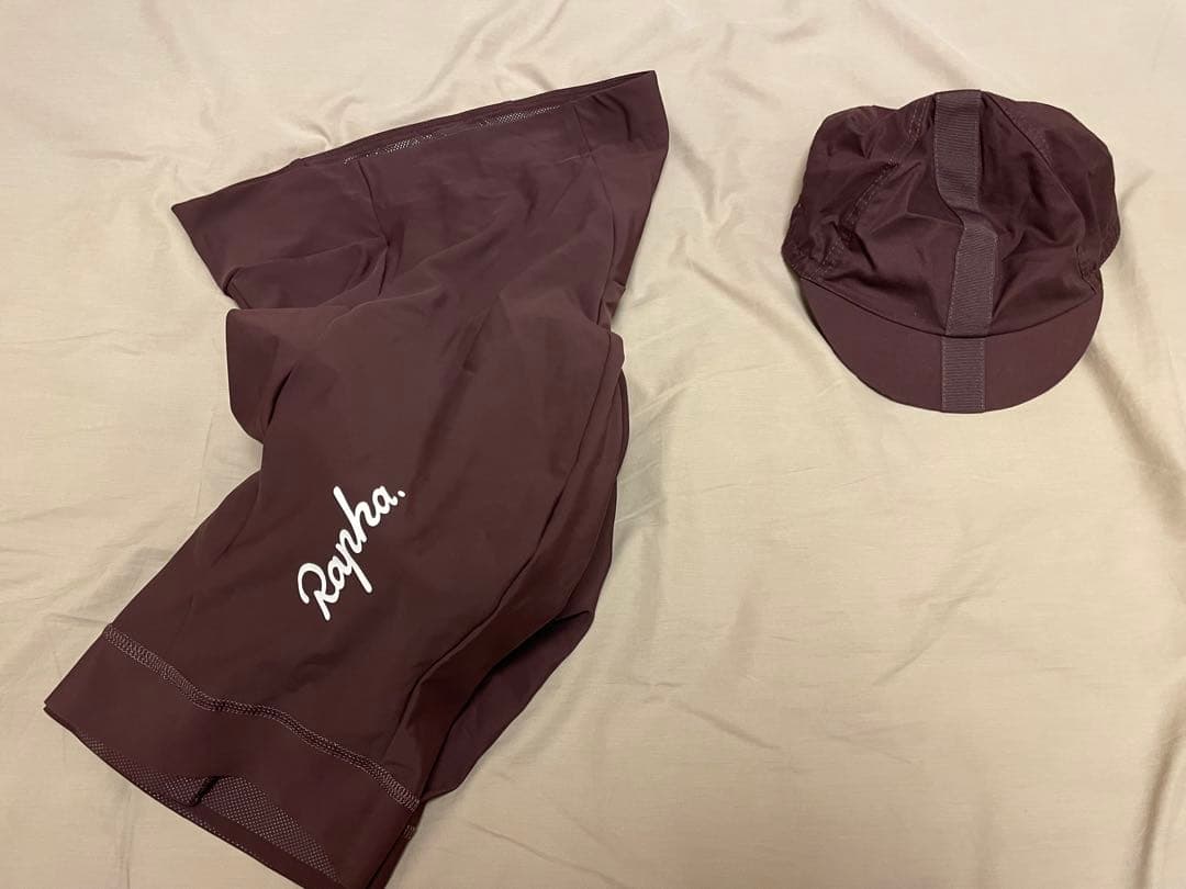 新品 Rapha レーサーパンツとキャップセット