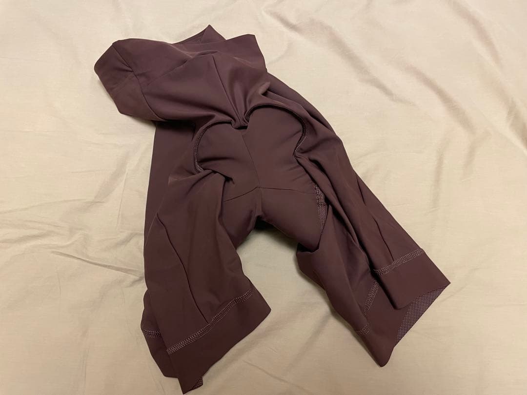 新品 Rapha レーサーパンツとキャップセット