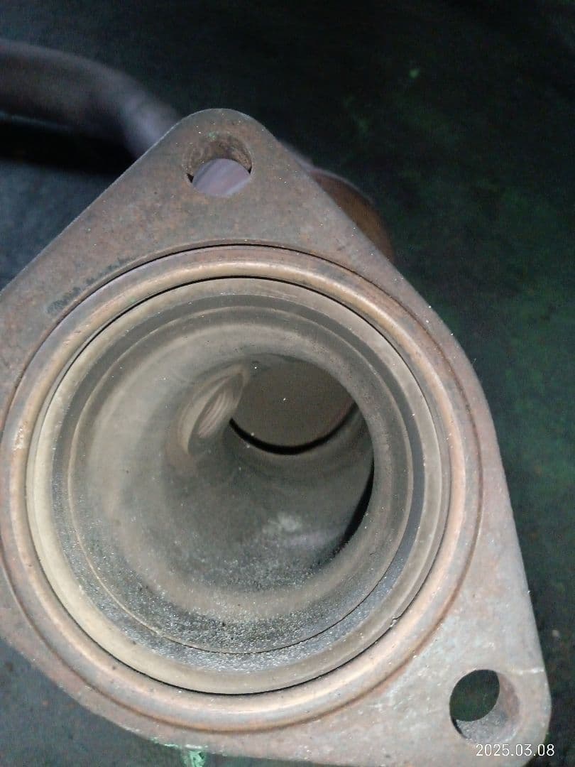 ☆再値下げ！2007エスカレード純正触媒