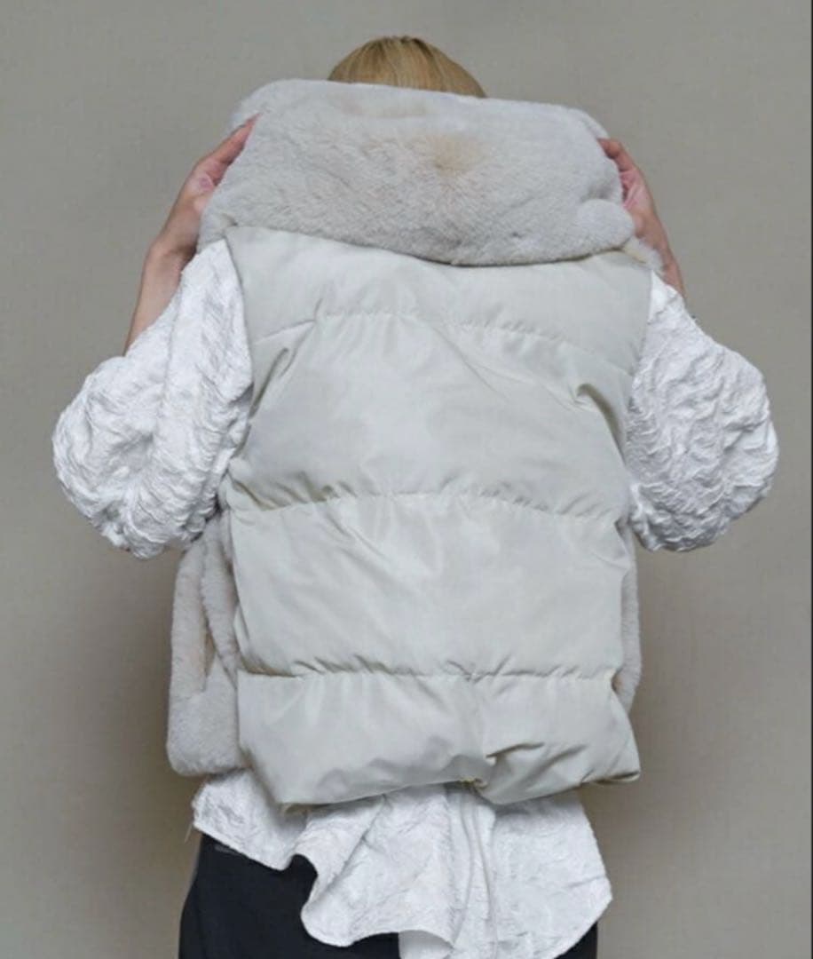 Muel Chic ミュエルシック モントフェイクムートンベスト