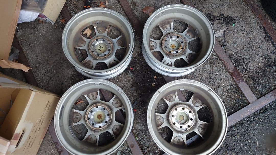 送料無料！ PCD110 100 4穴 14インチアルミホイール