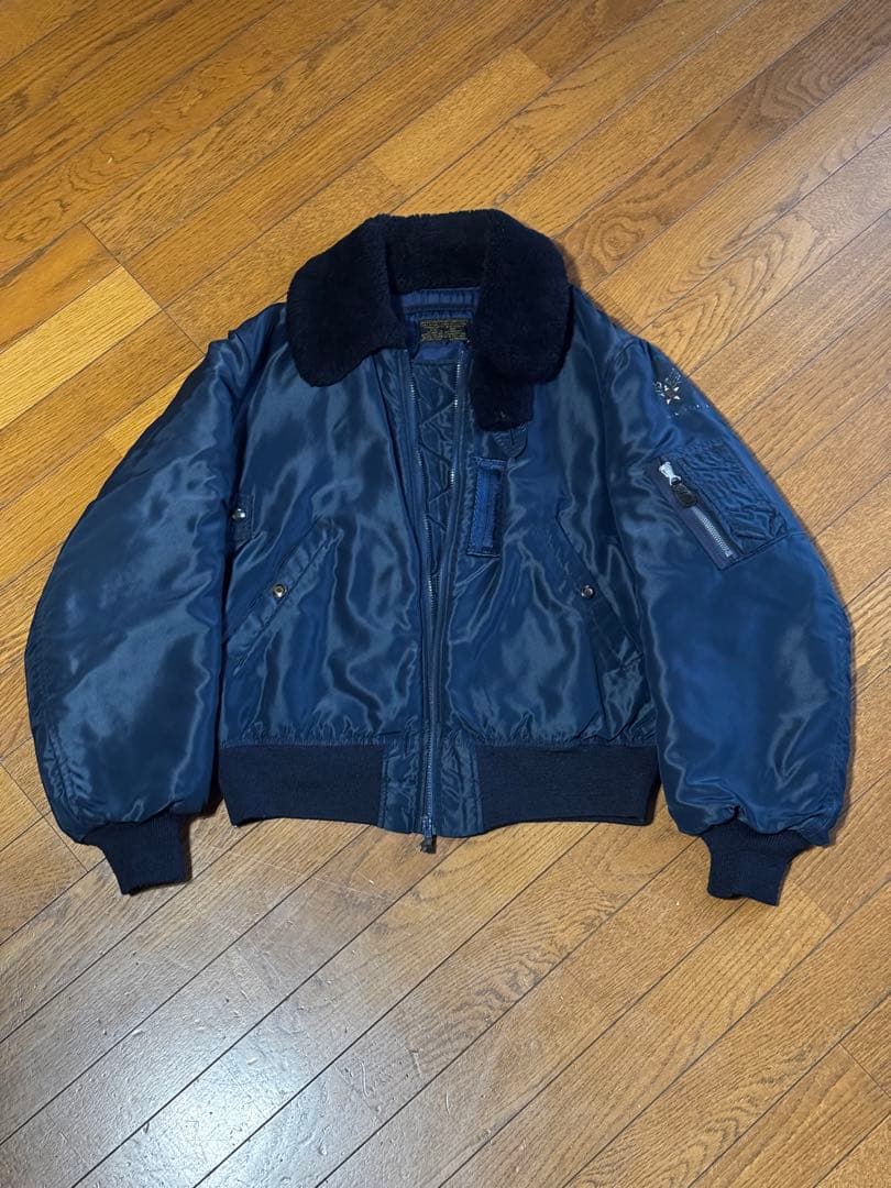 バズリクソンB-15C. 肉厚　美品　あたたかいです！