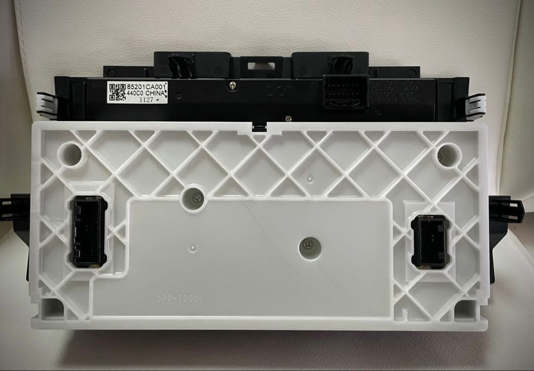 LED打ち替え済86 ZN6 BRZ ZC6エアコンパネル 時計・ハザード付き