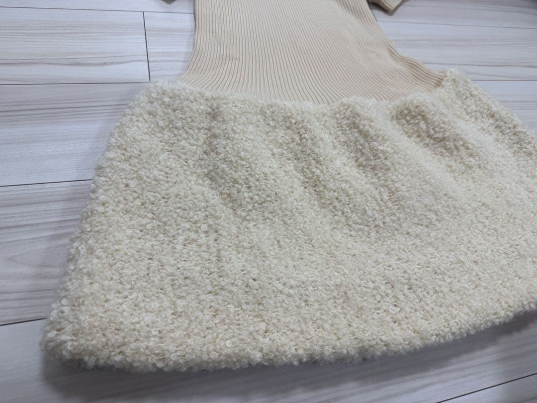 【新品】バーバリーブルーレーベル ニットドッキングワンピース アイボリー