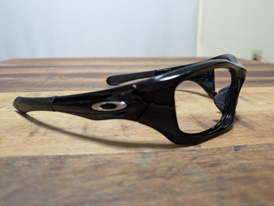 オークリー (Oakley) モデル名: ピットブル