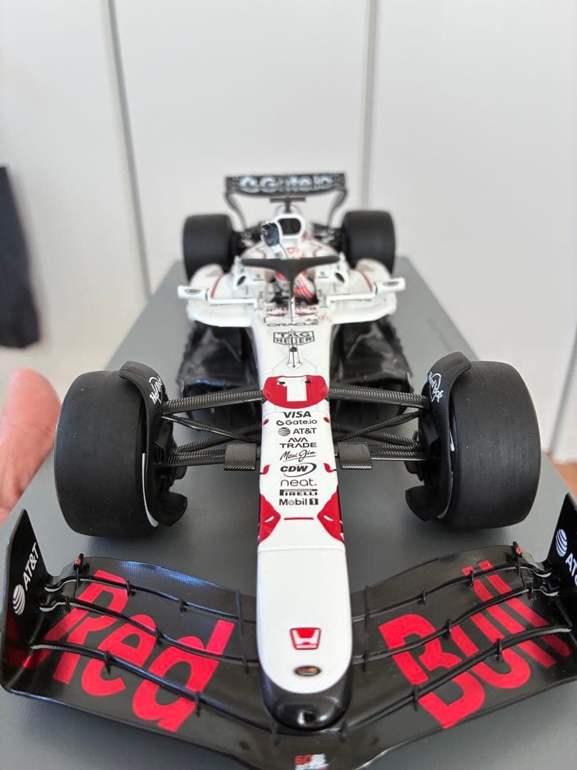 スパーク 1/18 レッドブRB21 2025日本GP M.フェルスタッペン