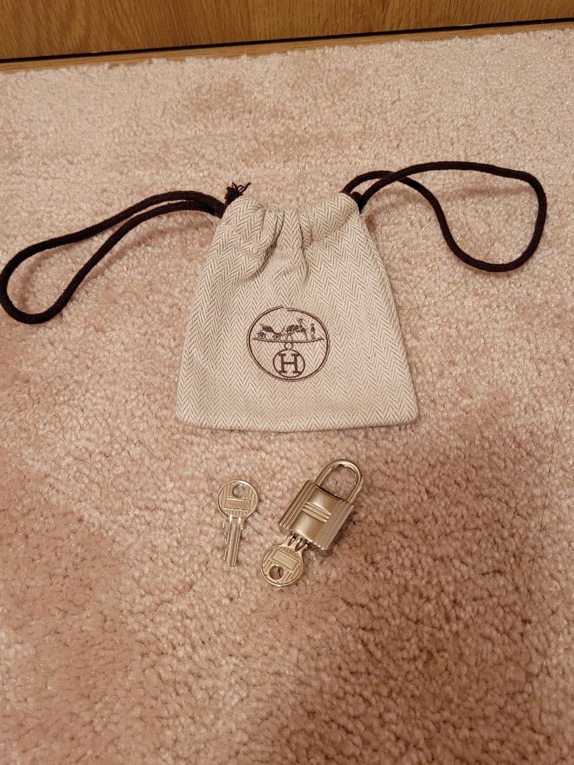 エルメスピコタンロックシルバー金具