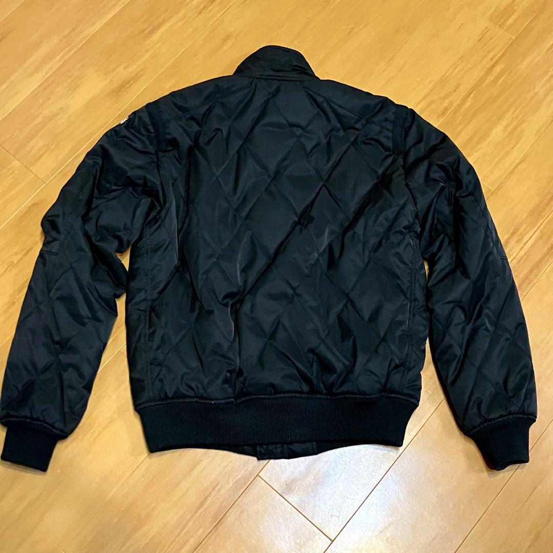 AVIREX CWVジャケット キルティング 中綿 イーグル ワッペン 刺繍