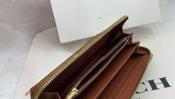 新品未使用コーチ長財布スヌーピー柄ストラップブラウンレディースメンズ送料無料