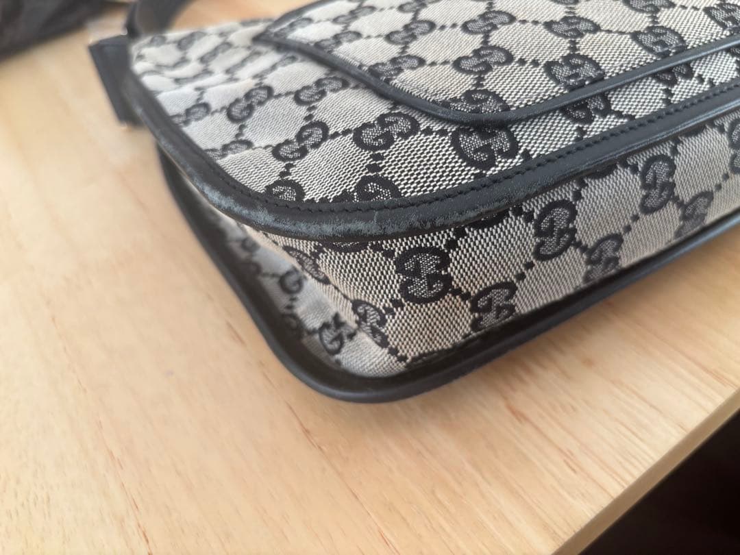 GUCCI GG柄 ショルダーバッグ ワンショルダーショルダーバッグ GG