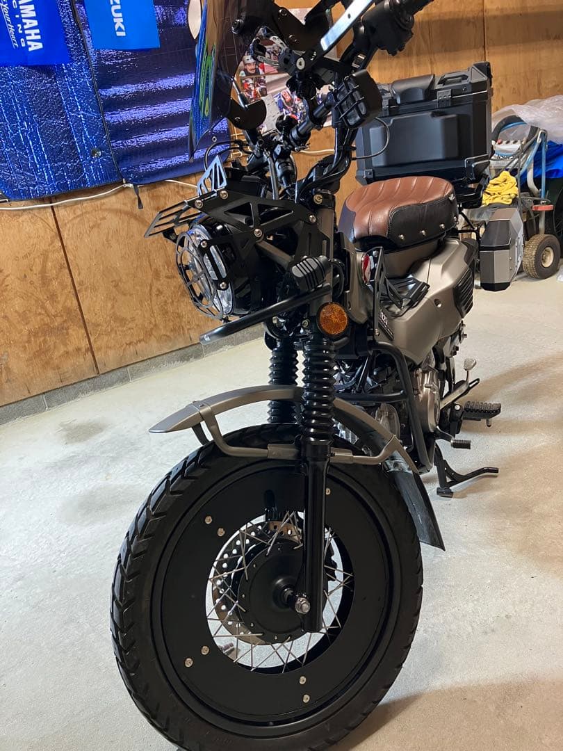 CT125ハンターカブ　HI-LINE ホイールカバー　JA65/JA55