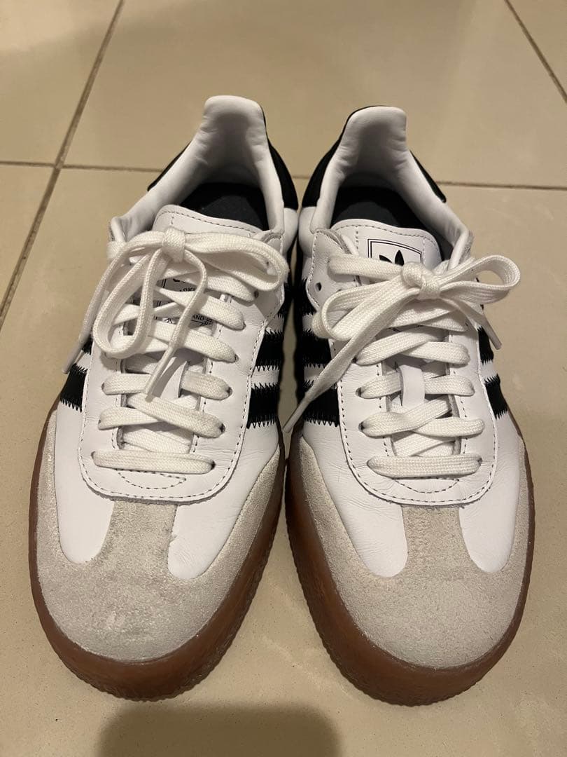 adidas　サンベイ　23.5 美品