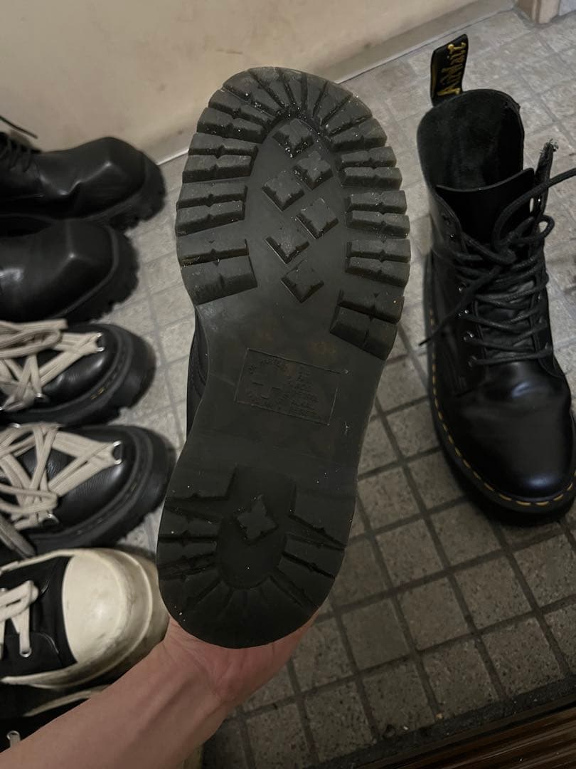 【即日発送可能】Dr. Martens ブラック レースアップブーツ