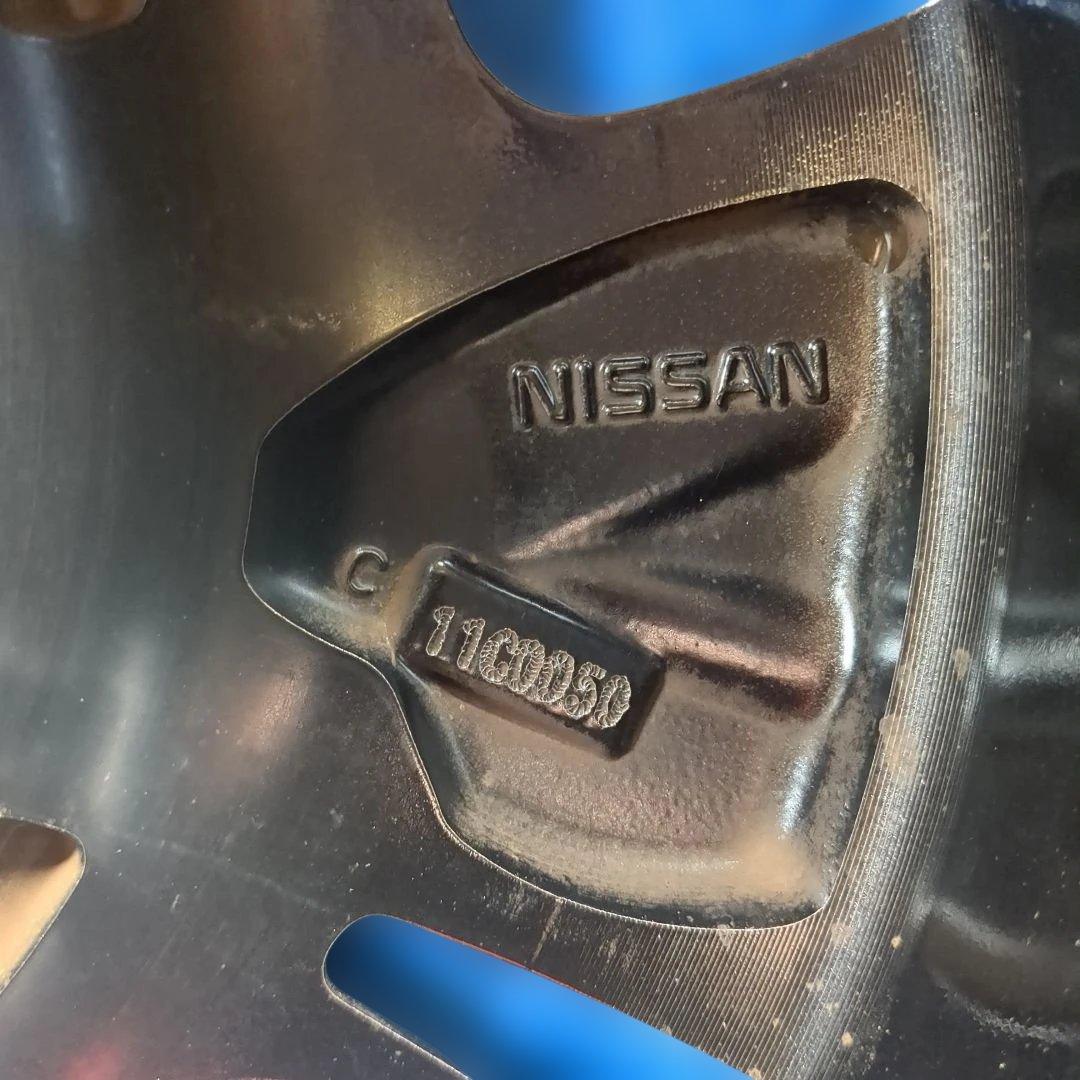 ① ニッサン セレナ純正アルミホイール 2本 送料込み