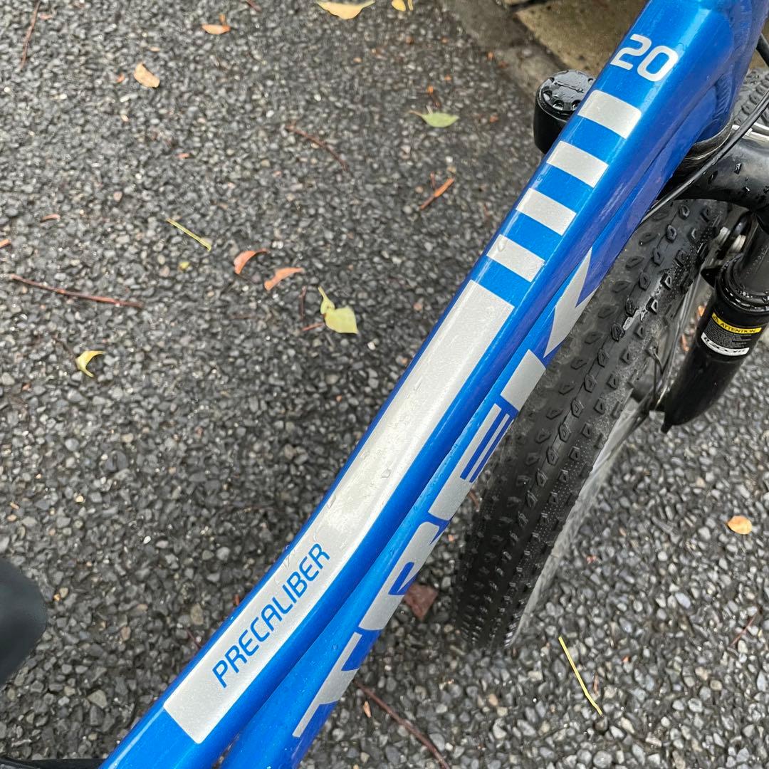 みさ　20インチ Precaliber 身長114-132cm ブルー