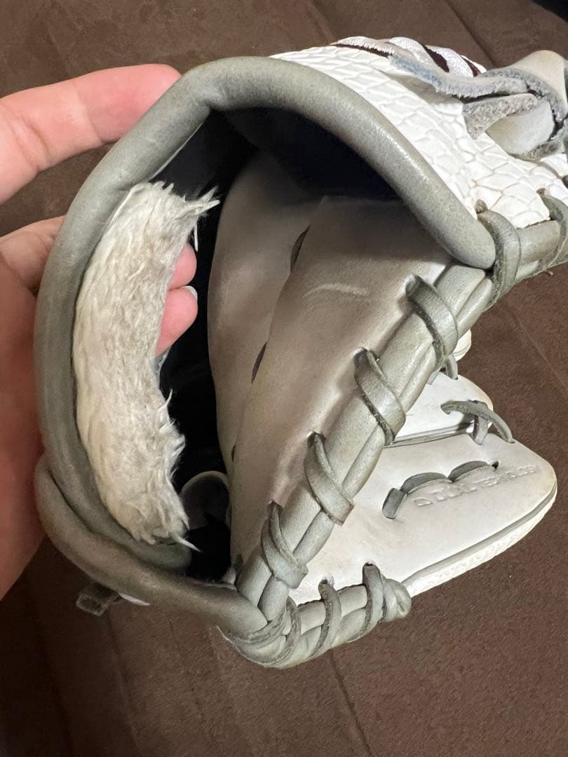 ウイルソン(Wilson)軟式用グラブ 内野手