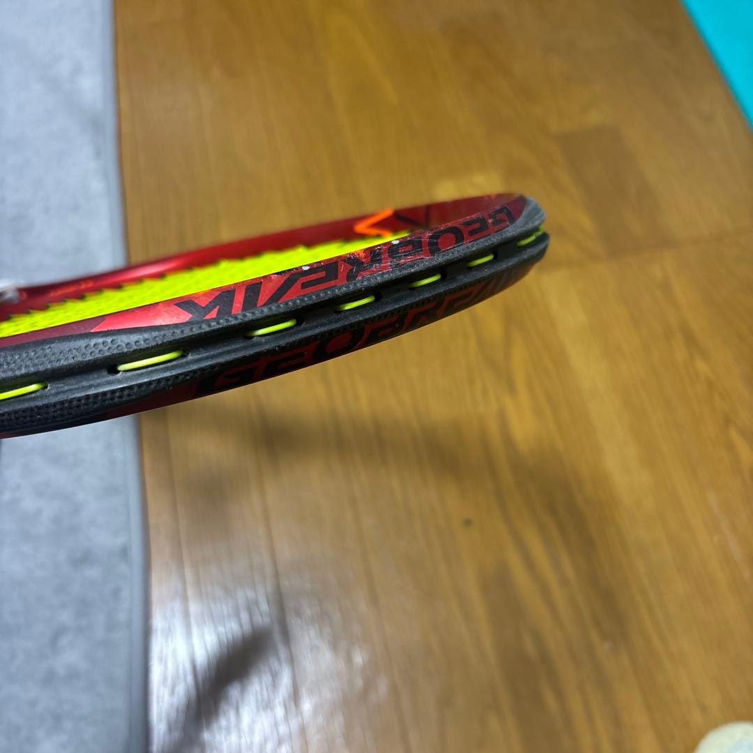 YONEX ジオブレイク70v タンゴレッド