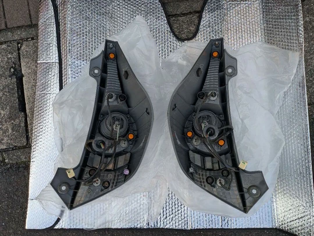 サ*ト様 アクアAQUA　NHP−10前期　テールランプ セットハーネスランプ付