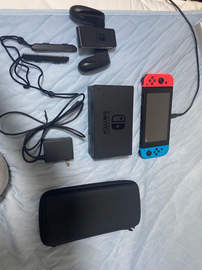 Nintendo Switch 本体 ネオンブルー/ネオンレッド +ゲーム5本付