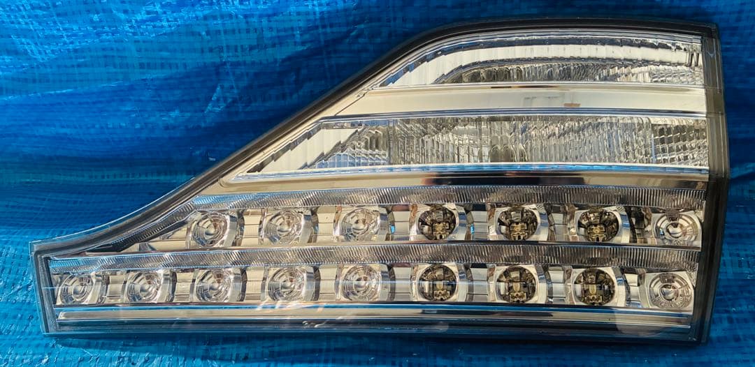 トヨタ エスティマ AHR20W 純正リアテールランプ 4点