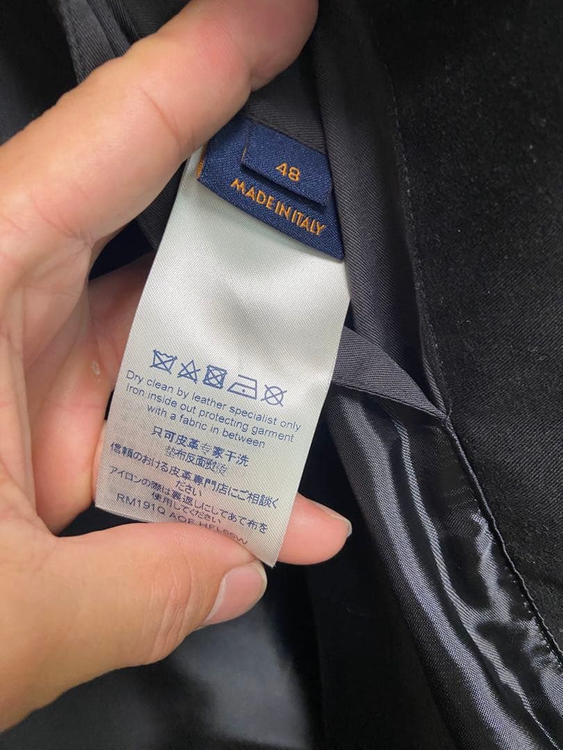 【正規品】ルイ・ヴィトン　LOUIS VUITTON スタジャン　48