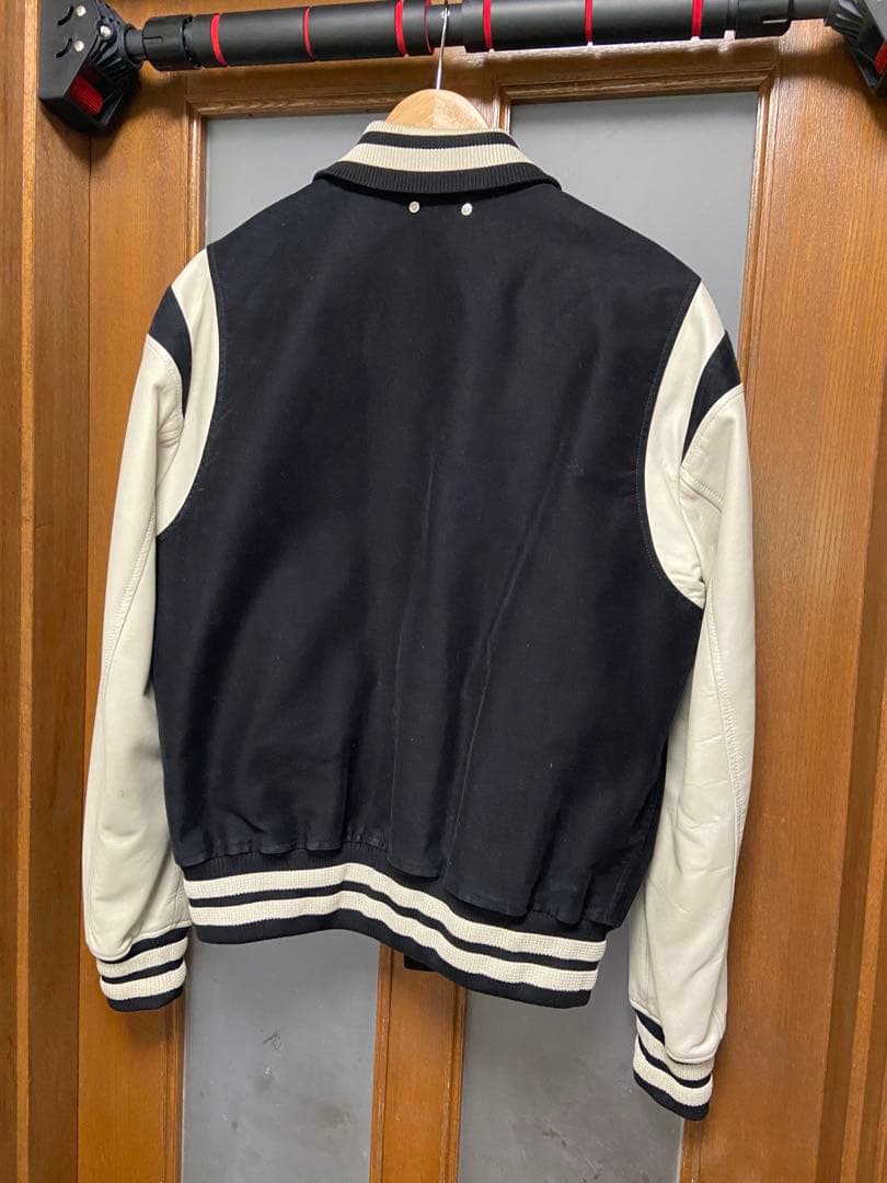 【正規品】ルイ・ヴィトン　LOUIS VUITTON スタジャン　48