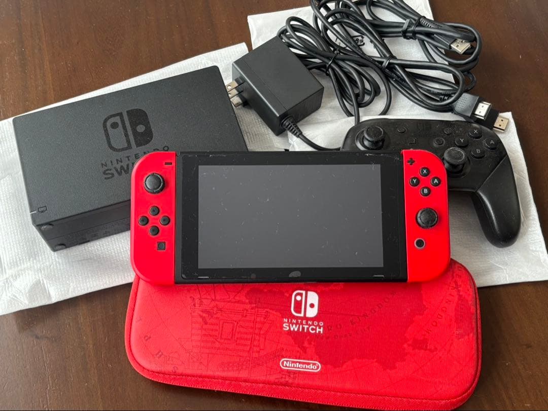 Switch（マリオオデッセイエディション）※プロコン１台セット！