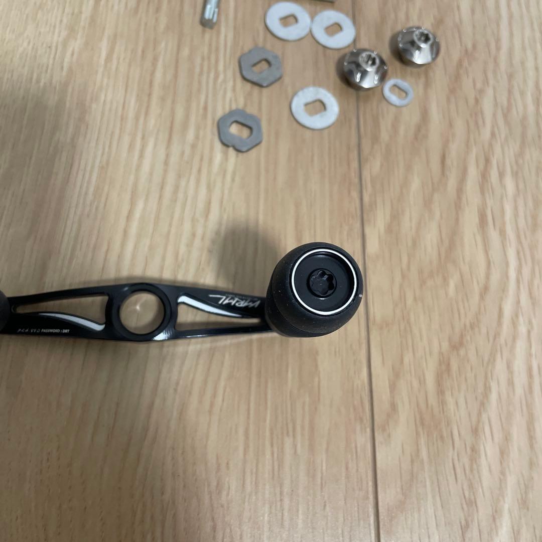 VARIAL p.c.d 87 ベイトリールハンドル