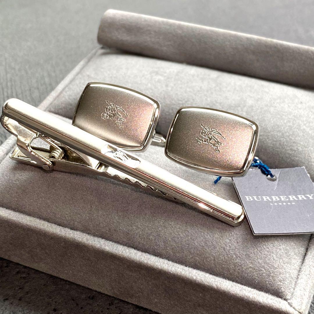 【未使用】Burberry Londonカフリンクス　ネクタイピン　２点セット