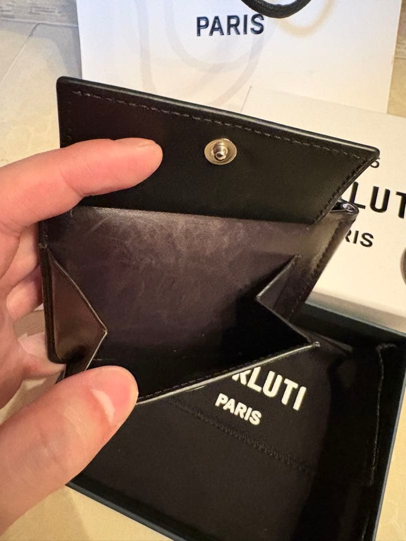 ベルルッティブ　マネークリップ　ケース付き