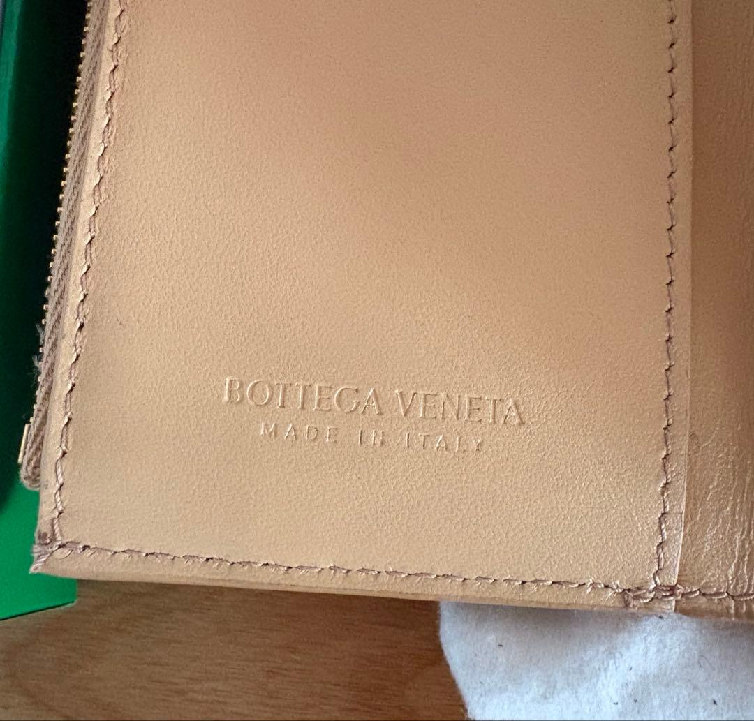 美品⭐️ BOTTEGA VENETA カセット三つ折り財布