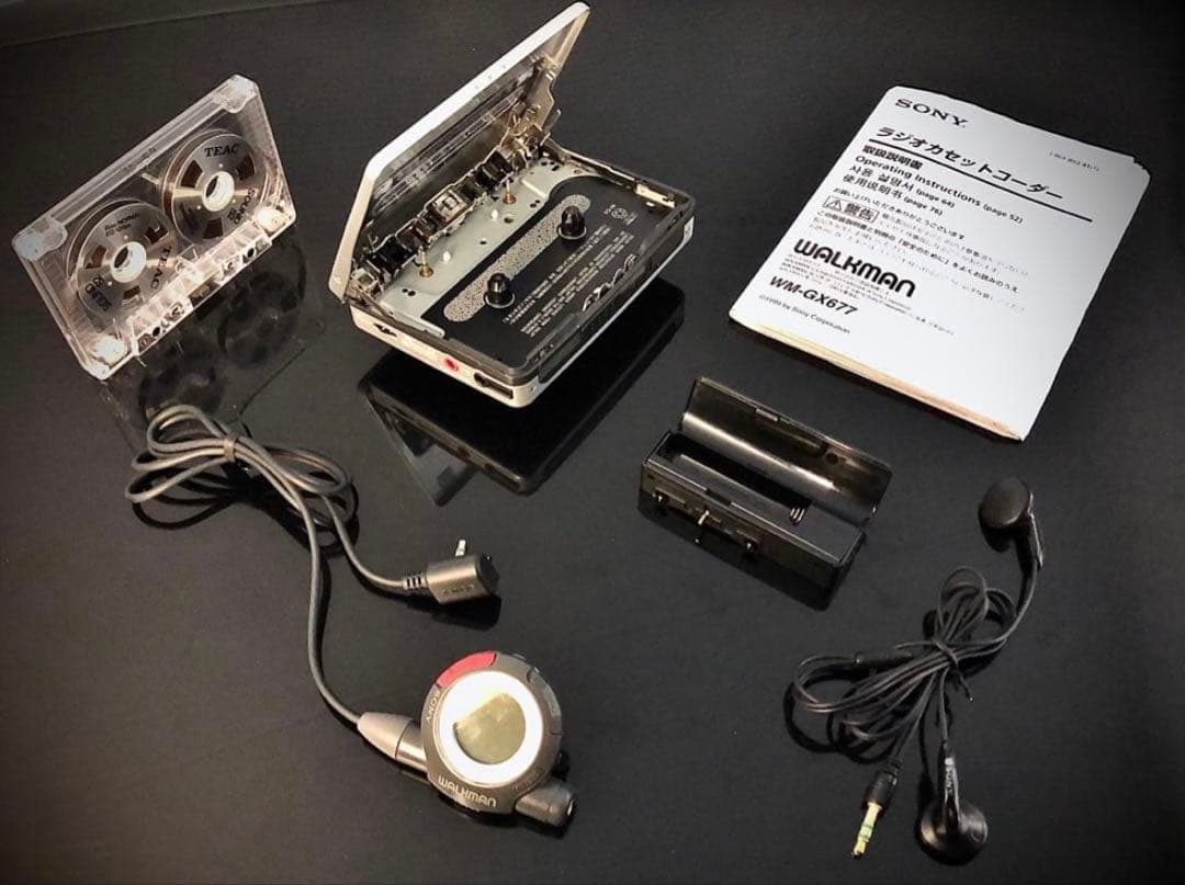 カセットウォークマン SONY WM-GX677 「整備済み、完動超美品」