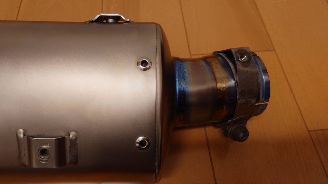 希少　2025 YZF-R1純正akrapovic サイレンサー プレスト