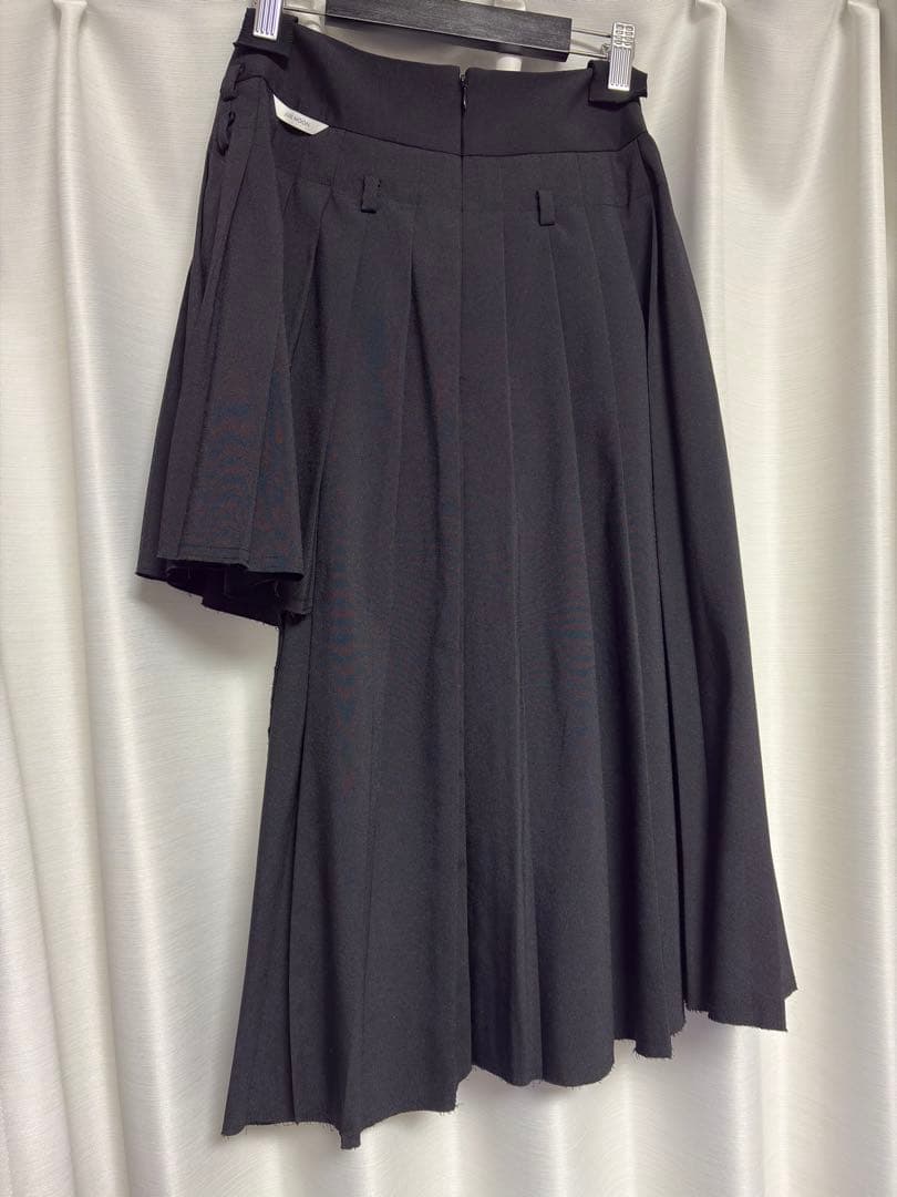 josemoon SCREW PLEATS SKIRT ブラック