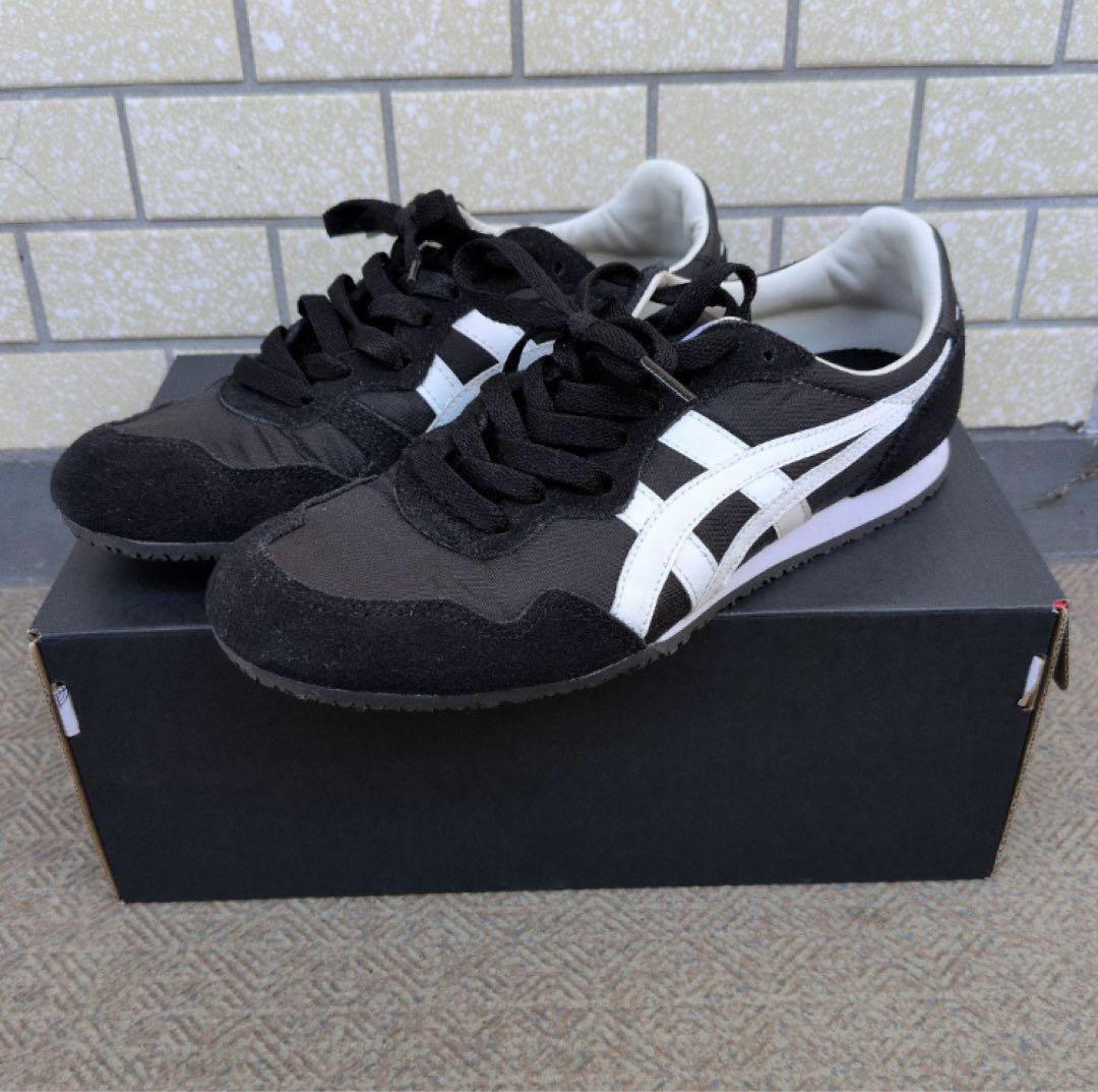 23.5cm オニツカタイガー スニーカー