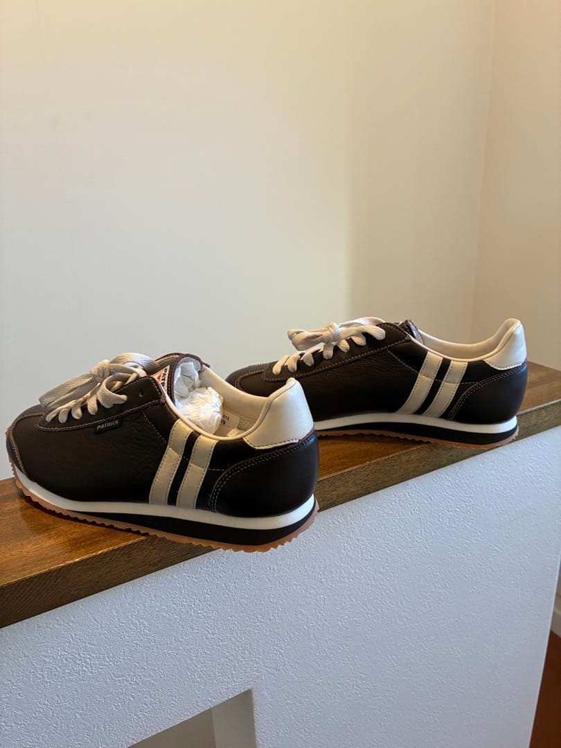 新品未使用品 PATRICK スニーカー NEVADA2 24.5㎝ ブラウン色