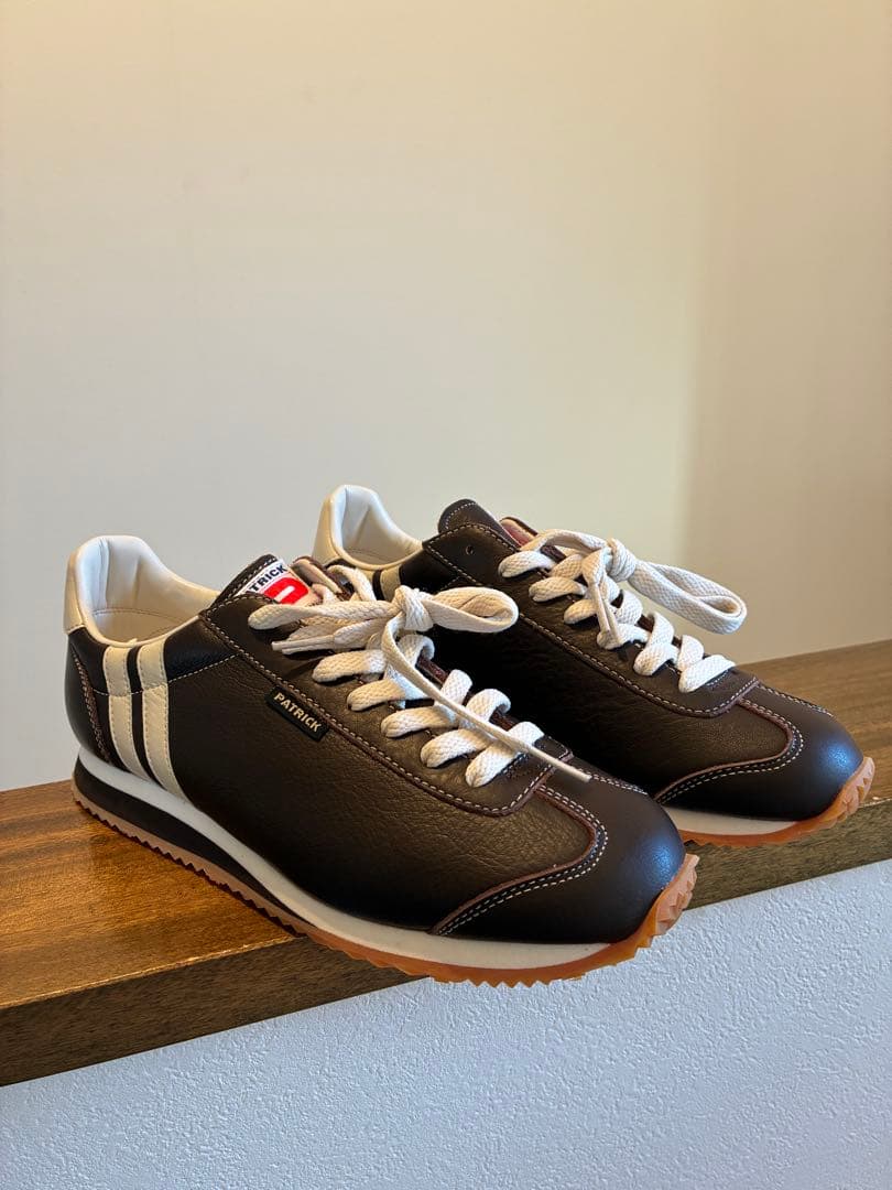 新品未使用品 PATRICK スニーカー NEVADA2 24.5㎝ ブラウン色