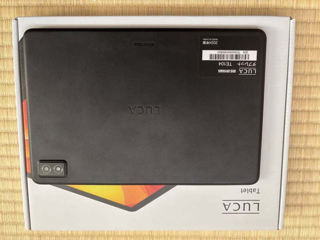 【美品】アイリスオーヤマ10.1インチタブレットLUCA TE104M4V1-B