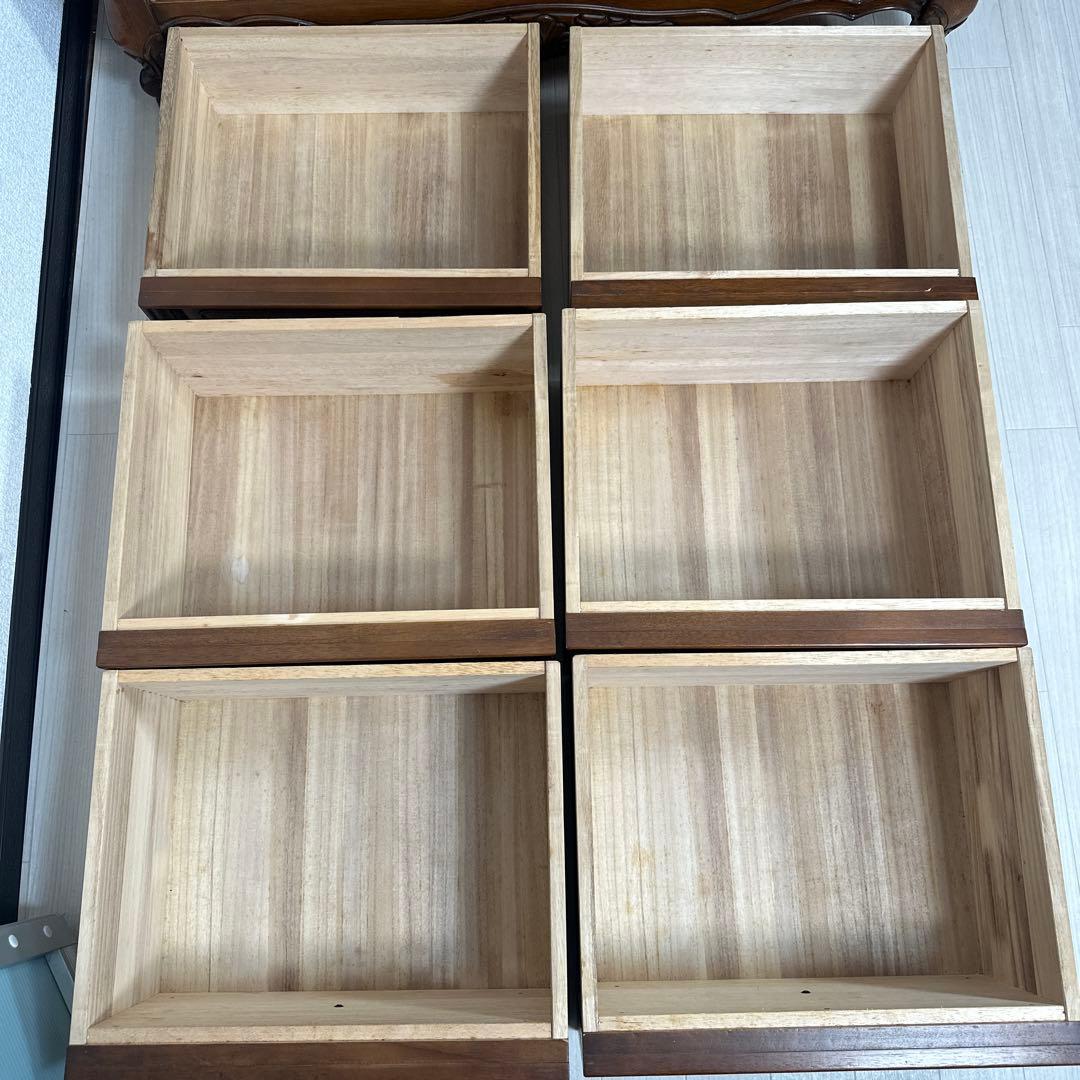 【展示品】英国 アンティーク調 チェスト 3段6杯 レリーフ 彫刻 ※i4※