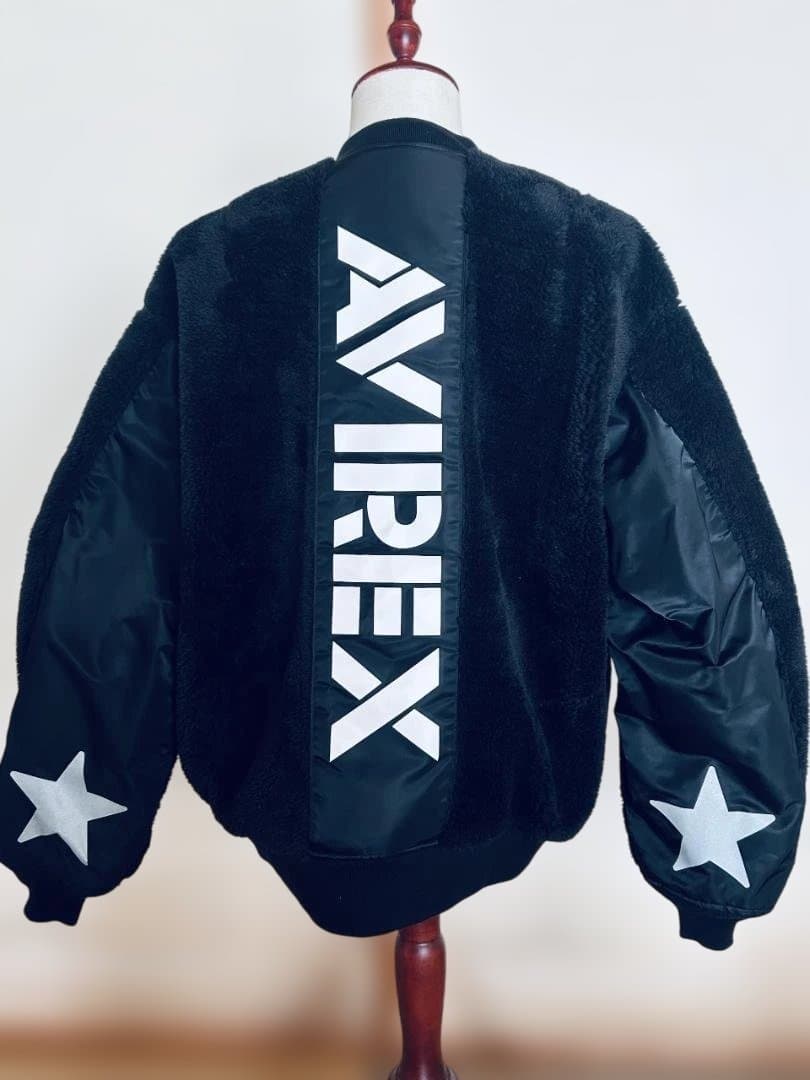 【完売入手困難/2XL/BLACK】AVIREX 背面ロゴ ジャンパー