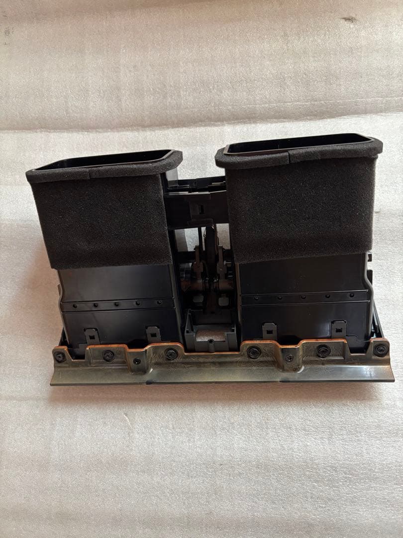 新品　セルシオUCF21 エアコン吹き出し口