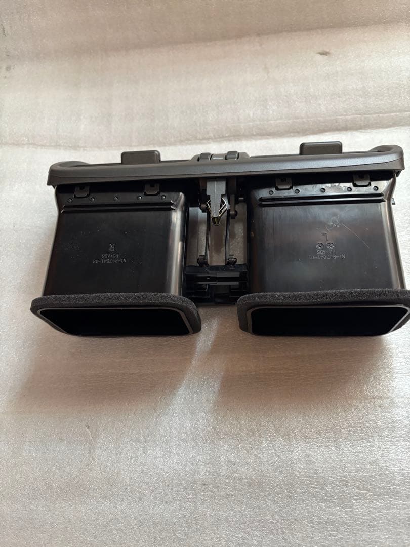 新品　セルシオUCF21 エアコン吹き出し口