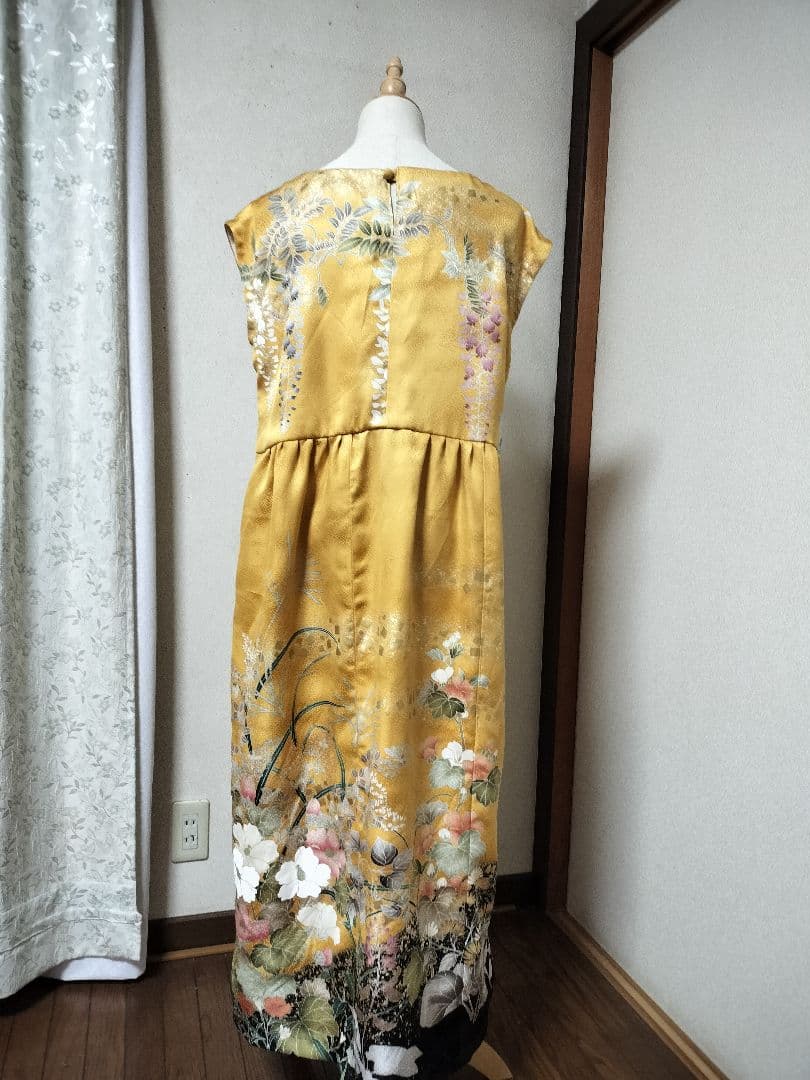 着物リメイク　振袖　草花文　ワンピース