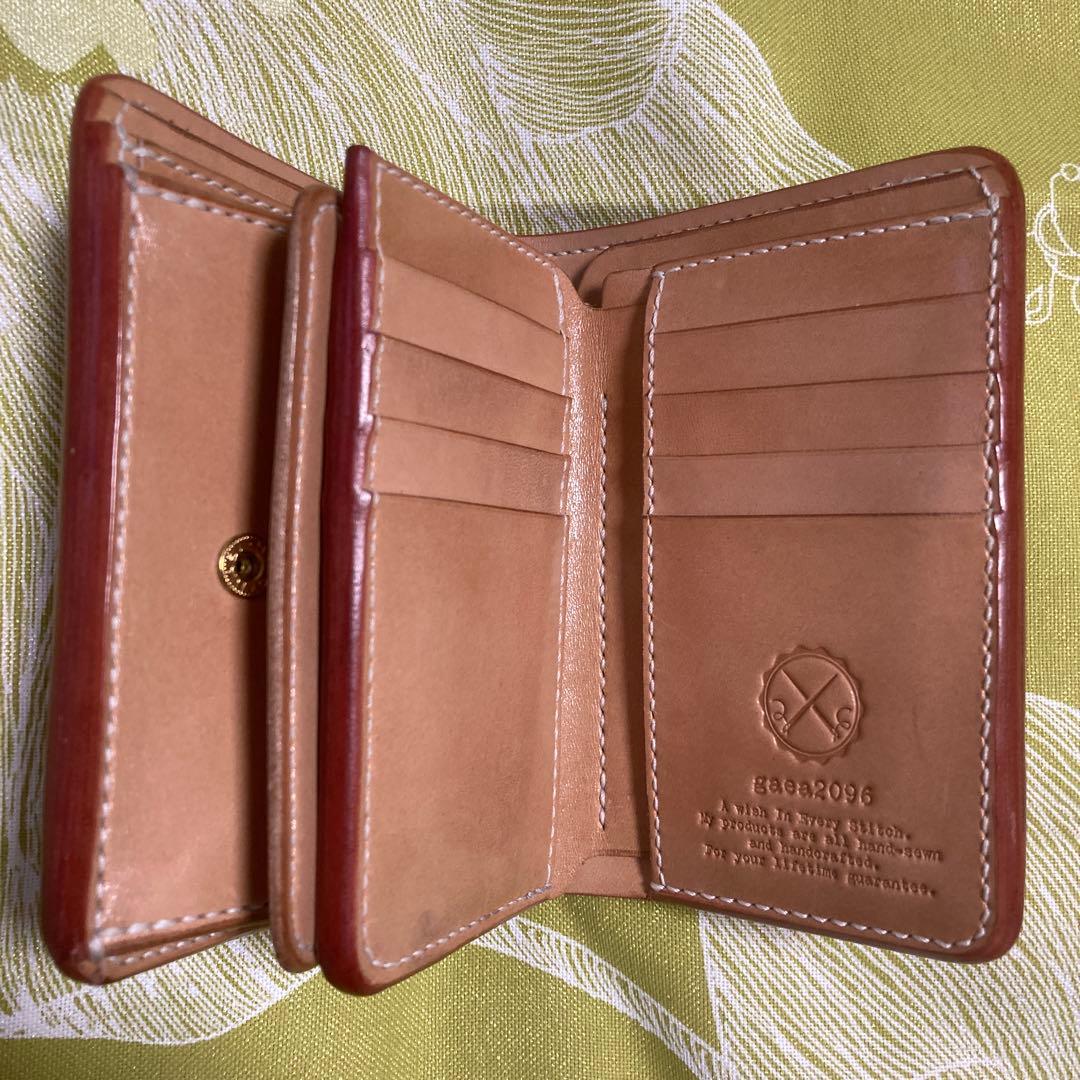 ヌメ革財布メンズ二つ折り手縫いミドルウォレット栃木レザーボックス小銭入れタイプ