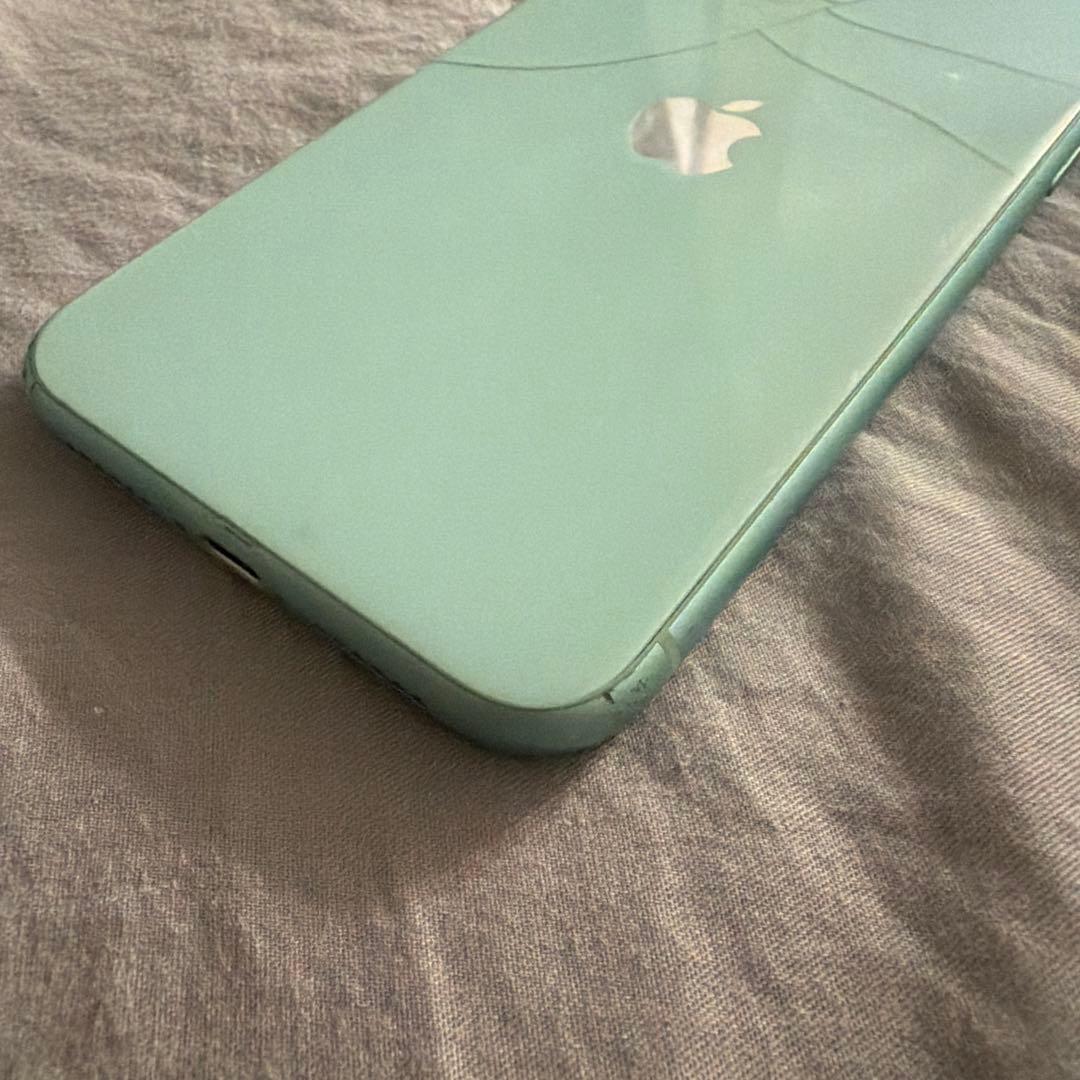 Apple iPhone 11 ミントグリーン 本体　ジャンク