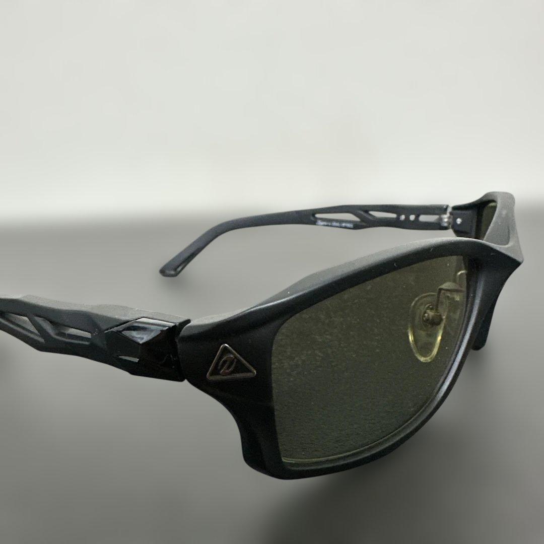 Zeque ZEAL OPTICS【ゼクー ジールオプティクス】ステルス