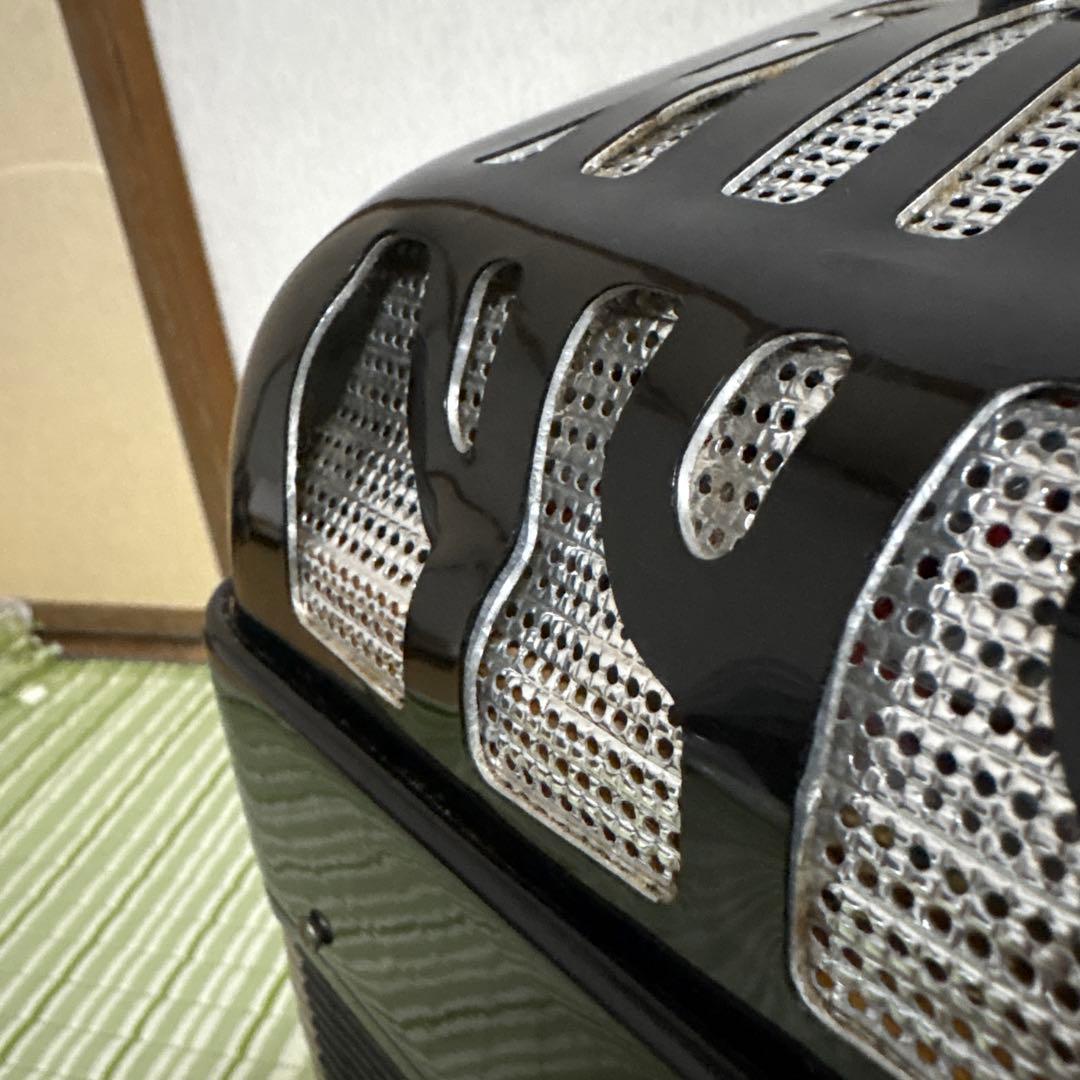 TOMBO アコーディオン J80 トンボ　楽器　音楽　ピアノ　鍵盤