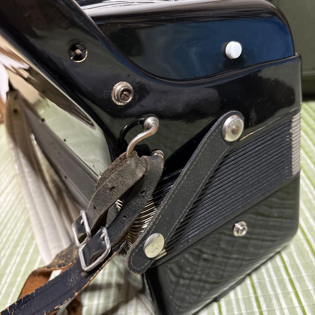 TOMBO アコーディオン J80 トンボ　楽器　音楽　ピアノ　鍵盤