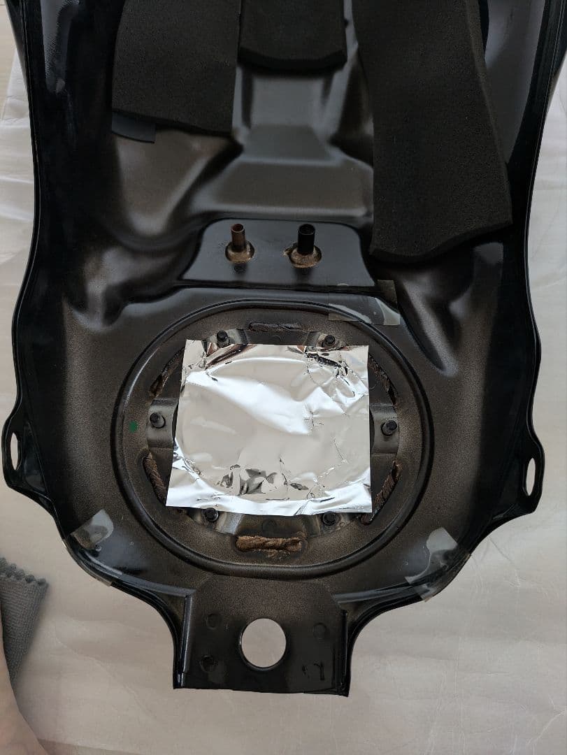 CB400SF タンク ブラックNC42